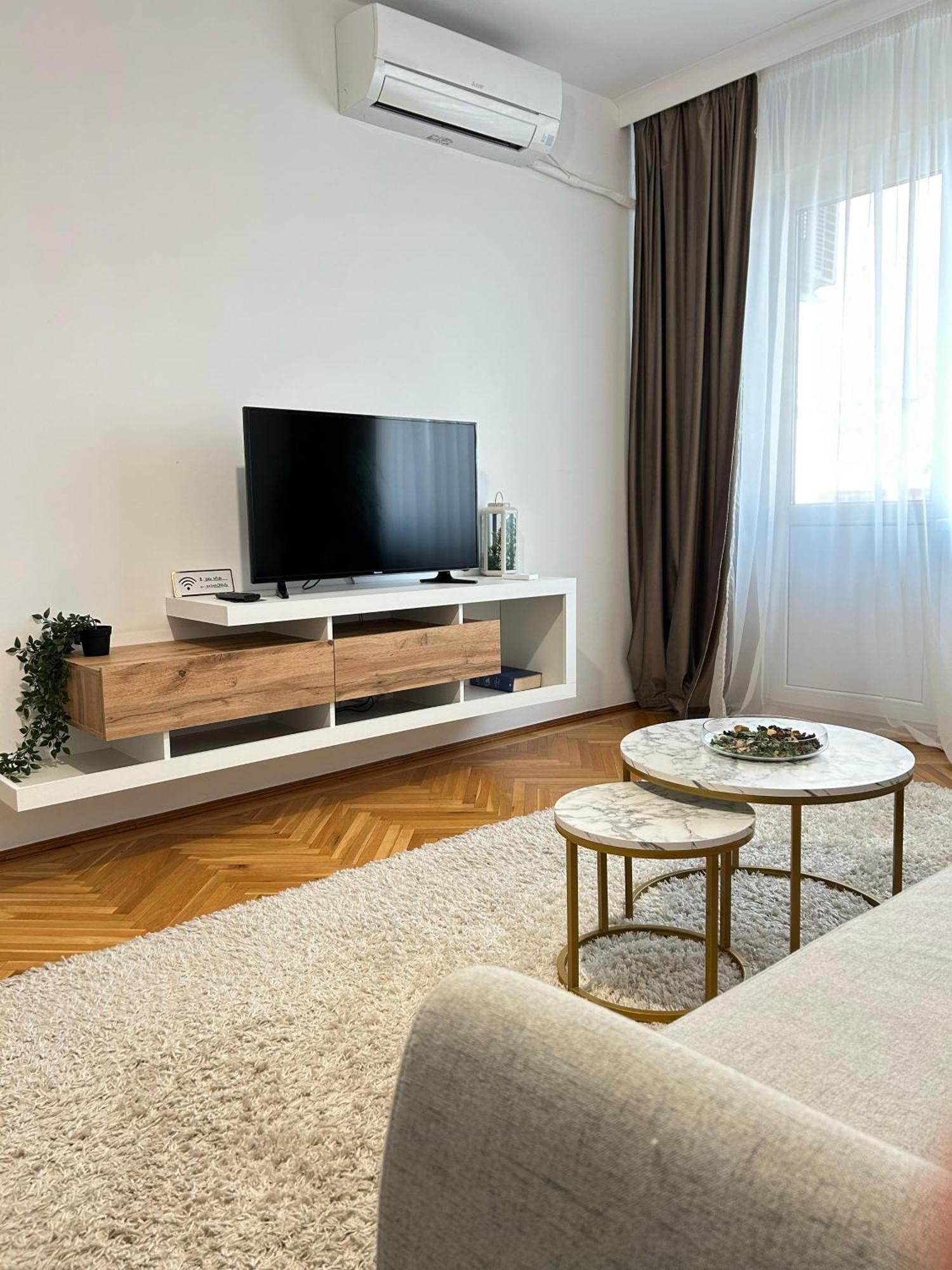 Parliament Central Apartment Бухарест Экстерьер фото